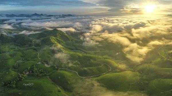 “Vịnh Hạ Long Vùng Trung Du“ Ở Phú Thọ