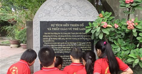 Đền Thiên Cổ – Biểu Tượng Cho Truyền Thống Tôn Sư Trọng Đạo  Và Tinh Thần Hiếu Học Của Dân Tộc.