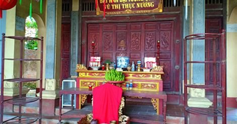 Đền Thờ Bát Nàn Đại Tướng Quân