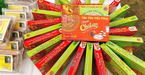 Chè Lam Đền Hùng - Món Quà Thơm Ngon Cho Du Khách Khi Về Thăm Đất Tổ