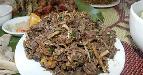 Xuyên Rừng Xuân Sơn Ăn Vịt Nhồi Lam