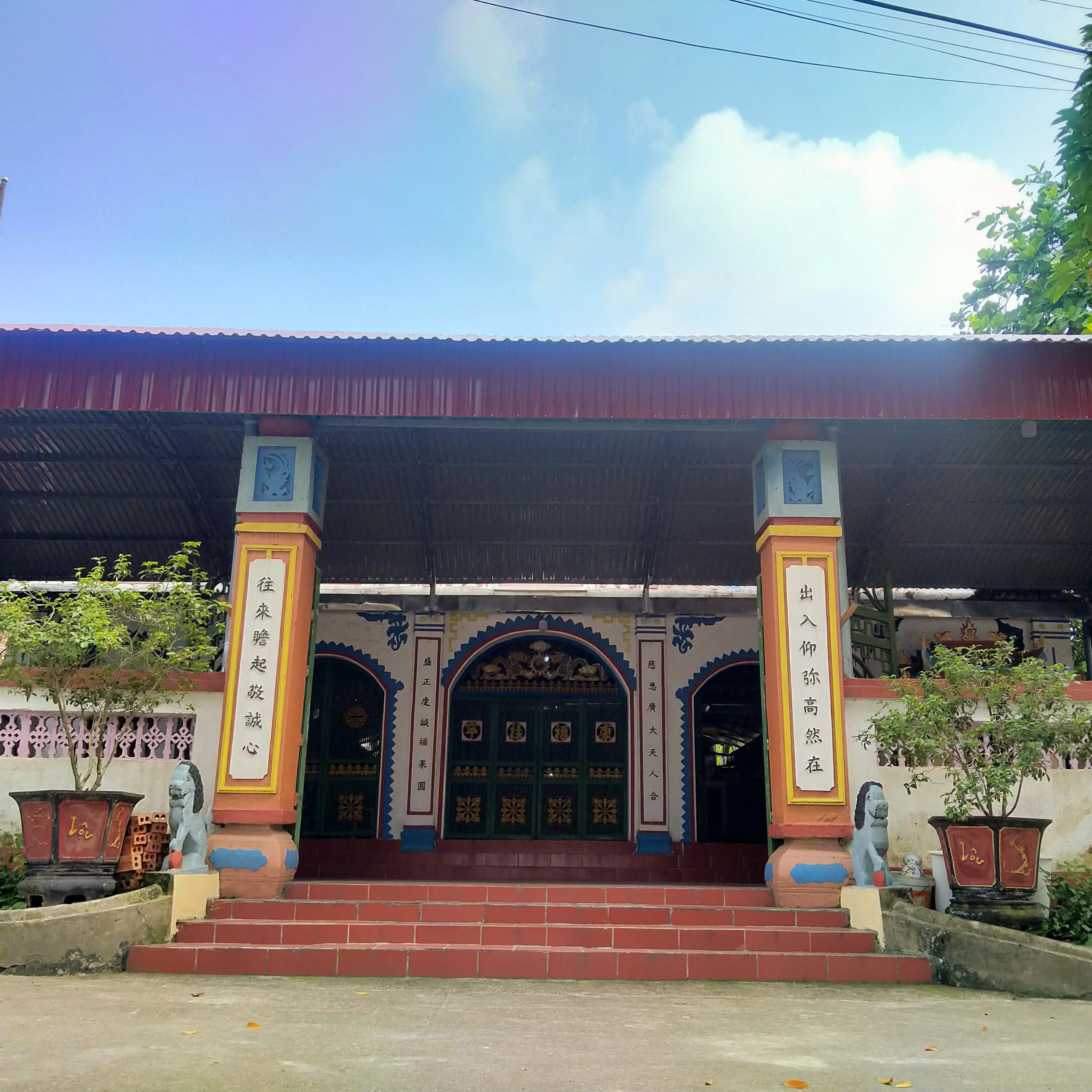 Cong-Den-Lang-Dai