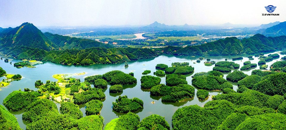 Khung Cảnh Thiên Nhiên Tại Đầm Ao Châu, Phú Thọ