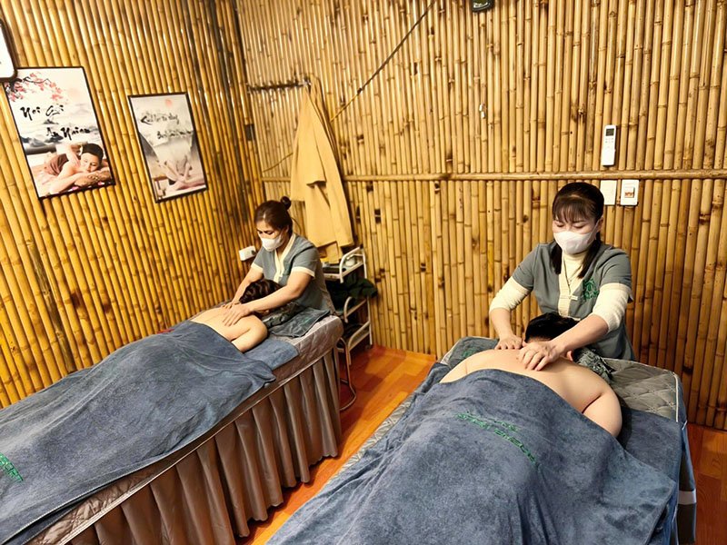 Dịch Vụ Spa Và Trị Liệu - Bí Quyết Thư Giãn Và Làm Đẹp 4 Dịch Vụ Bấm Huyệt Tại Spa Tre Nguồn Resort