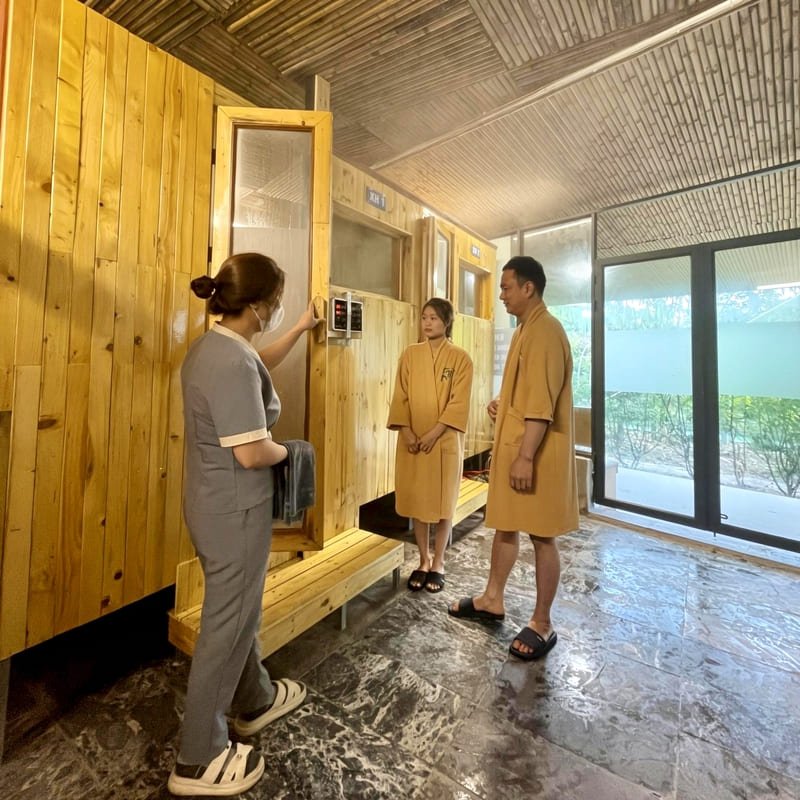 Dịch Vụ Xông Hơi Tắm Khoáng - Phương Pháp Thư Giãn Hiệu Quả 1 Dịch Vụ Xông Hơi Tắm Khoáng Tại Tre Nguồn Resort