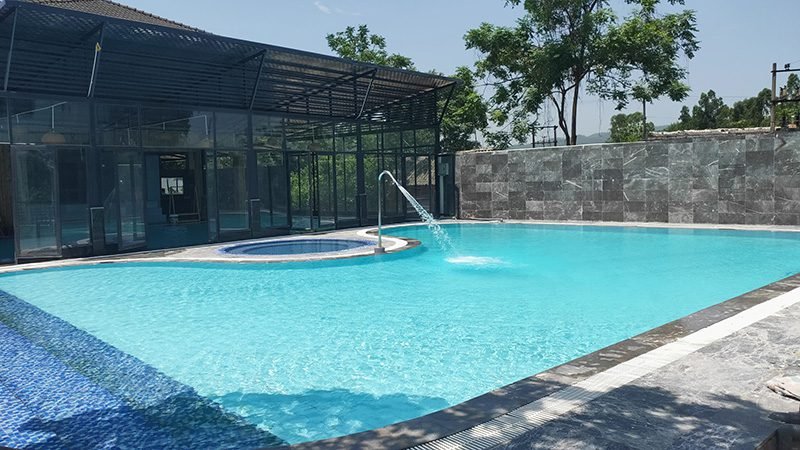 Bể Bơi Tắm Nước Khoáng Nóng Thanh Thủy