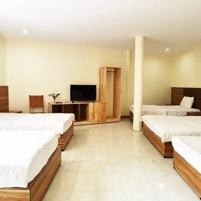 Phòng Nghỉ Lớn Grand Suite 5 Giường Ngủ