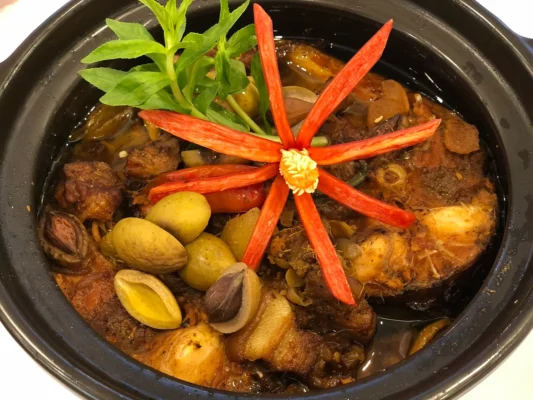 Tram-Om-Kho-Ca-Cua-Phu-Tho